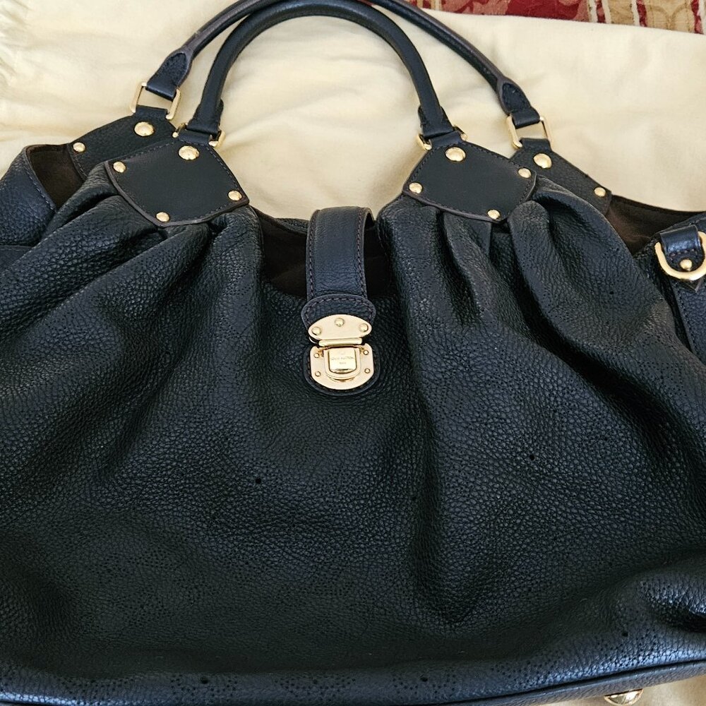 Louis Vuitton Mahina Leather Large